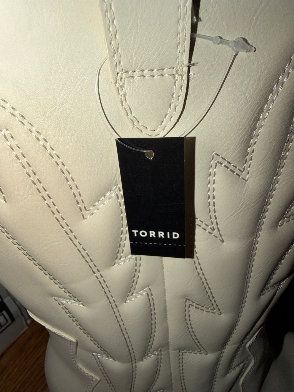 NWT Torrid Women's Cream Western Boots Perfect for concert 🎶 🎵 wear - Picture 4 of 6